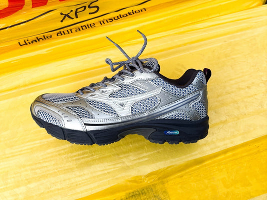 MIZUNO Innovative Footwear with a Streetwear Edge