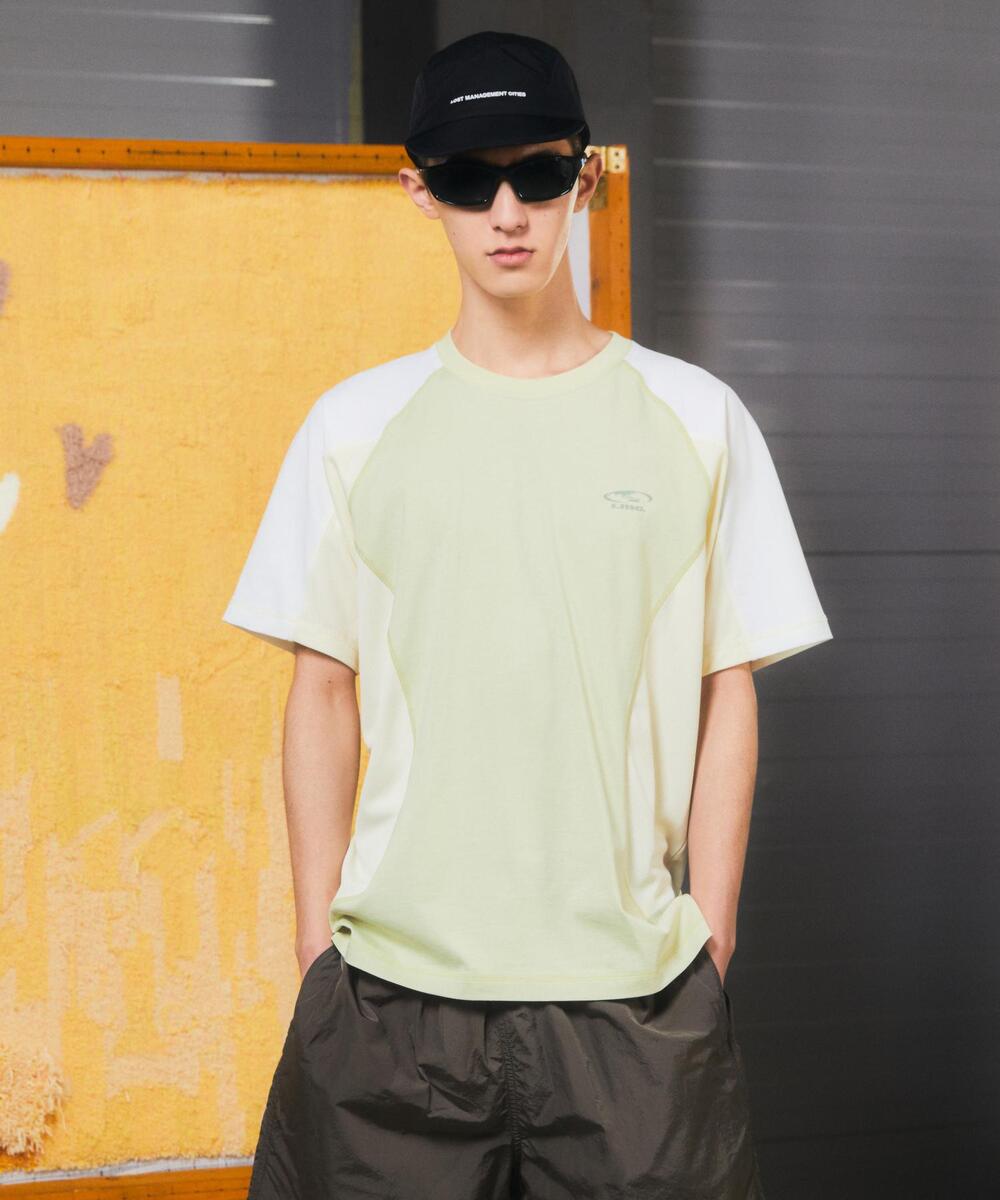 CURVED LINE TEE LIME