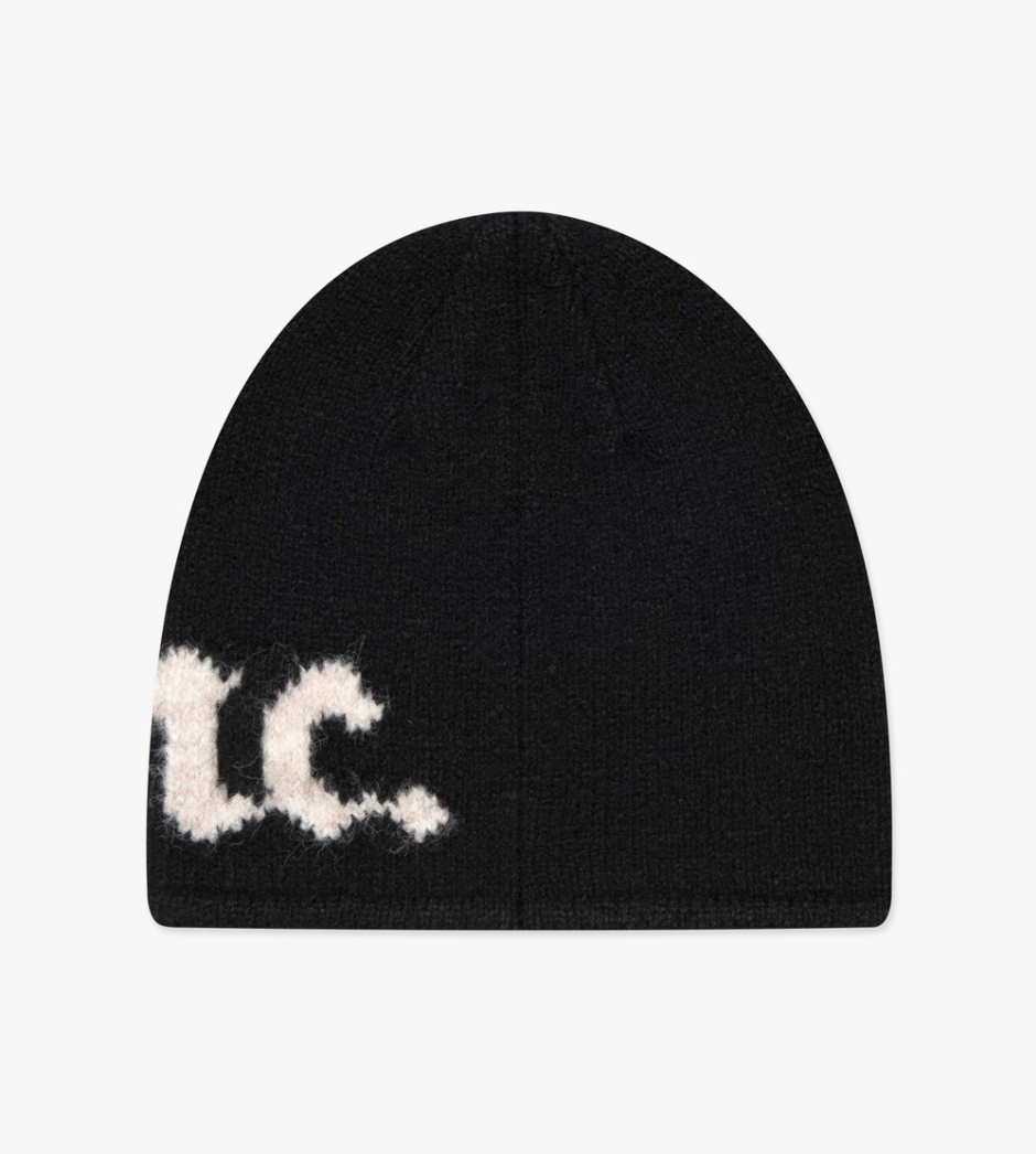 GOTHIC NAME KNIT BEANIE BLACK
