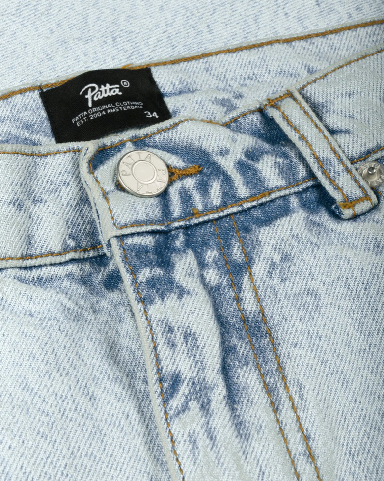 WHISKERS DENIM SHORTS LIGHT BLUE