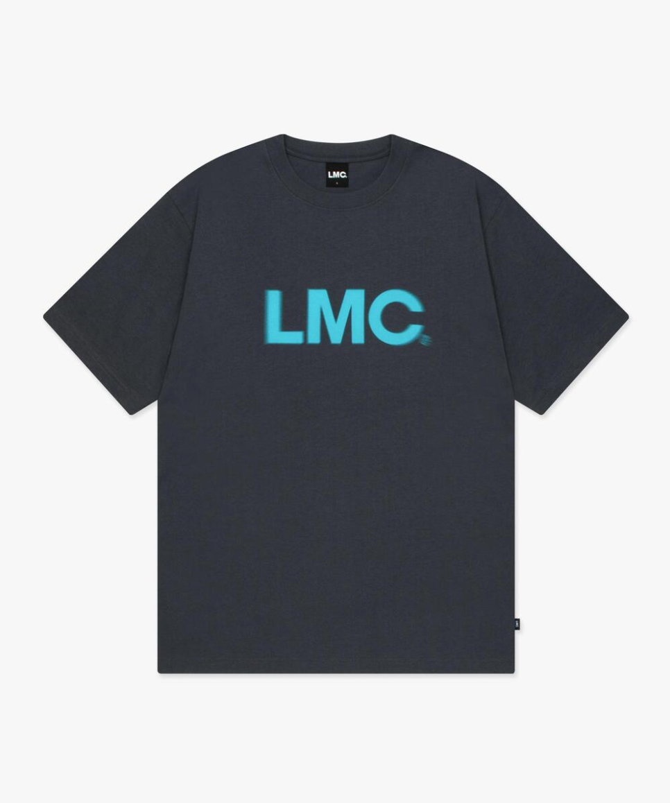 MOVING LOGO TEE CHARCOAL